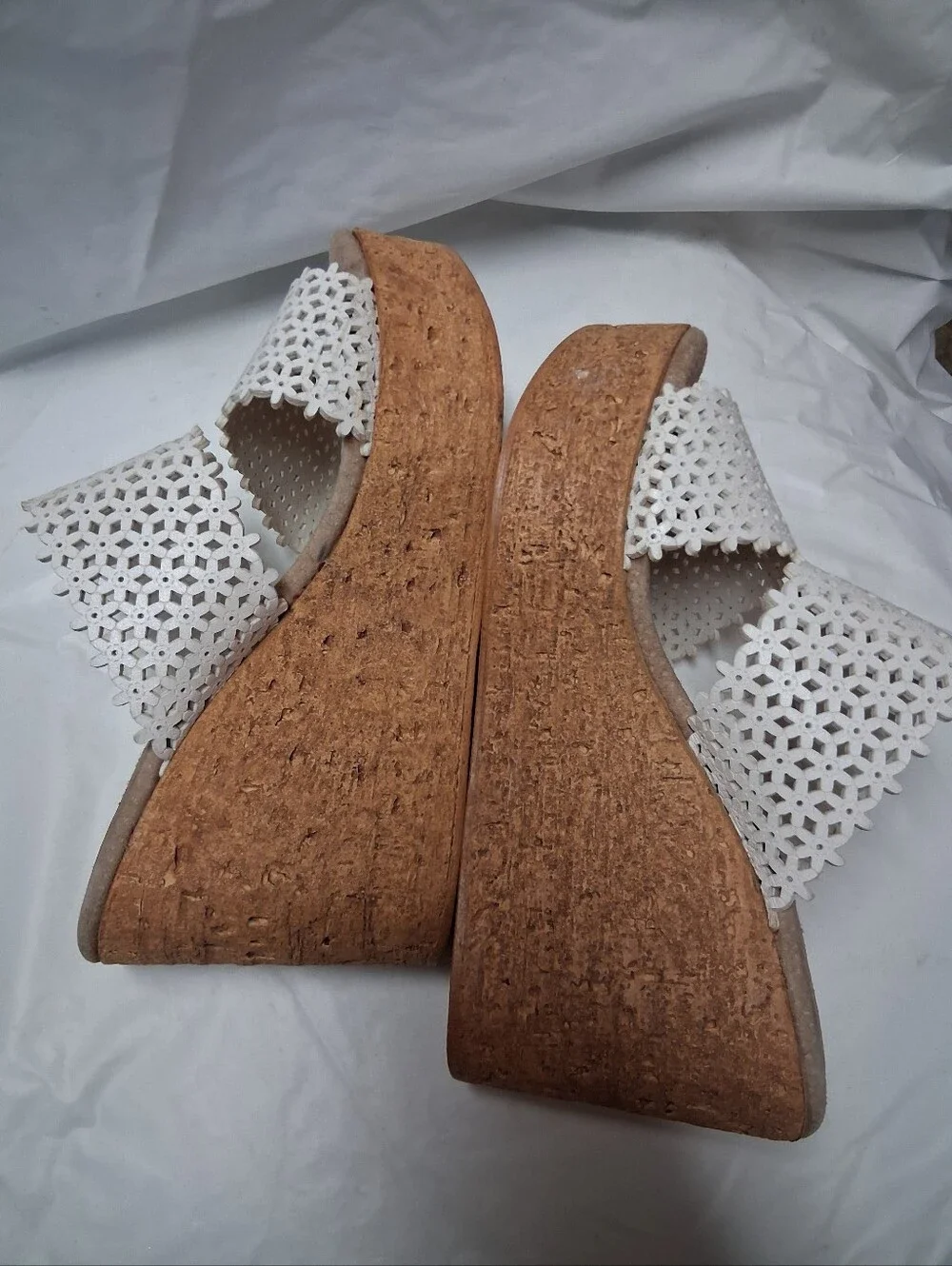 Sbicca White Woven Cork Wedge Slide Sandals Women's Size 6M Preowned